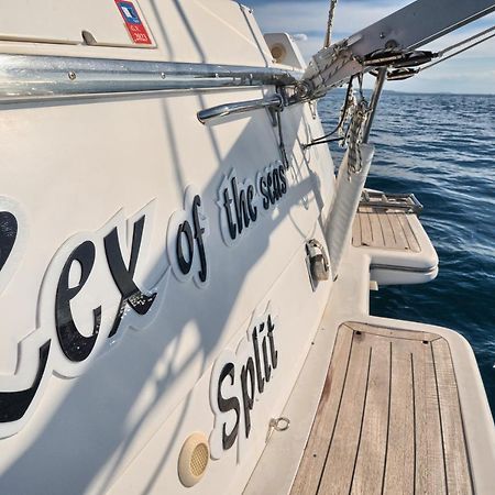 ホテル Luxury Yacht - Lex Of The Seas スプリト エクステリア 写真